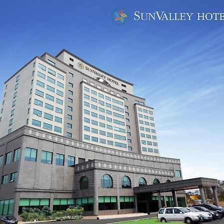 Sun Valley Hotel Yeoju Buitenkant foto