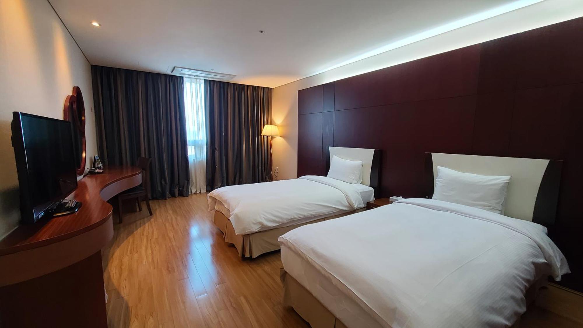 Sun Valley Hotel Yeoju Buitenkant foto