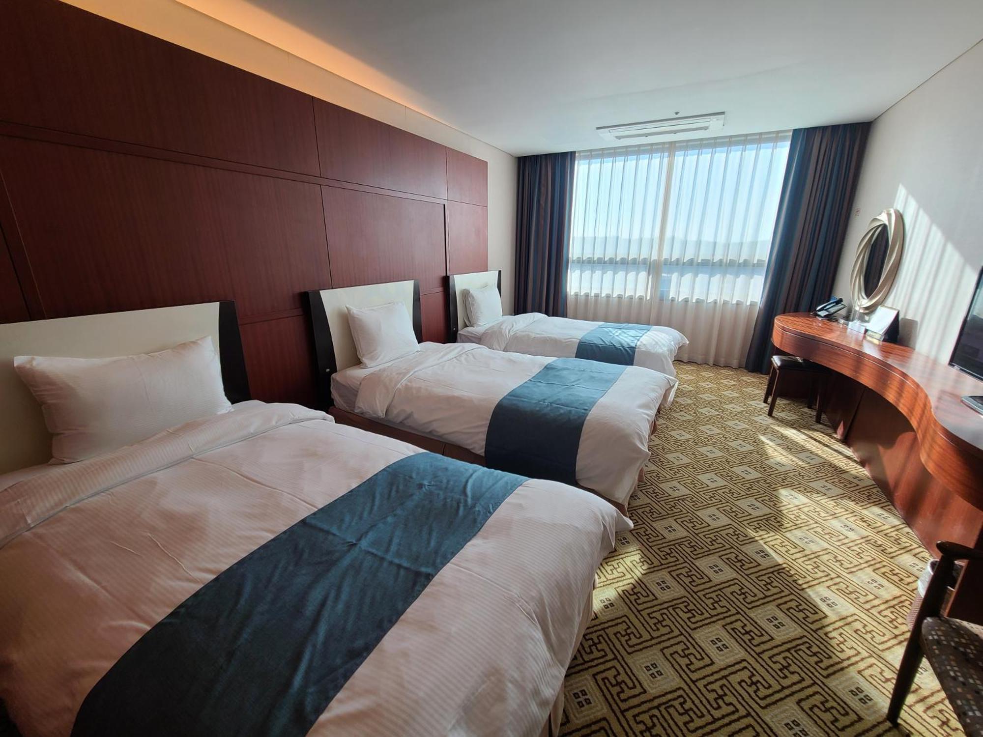 Sun Valley Hotel Yeoju Buitenkant foto
